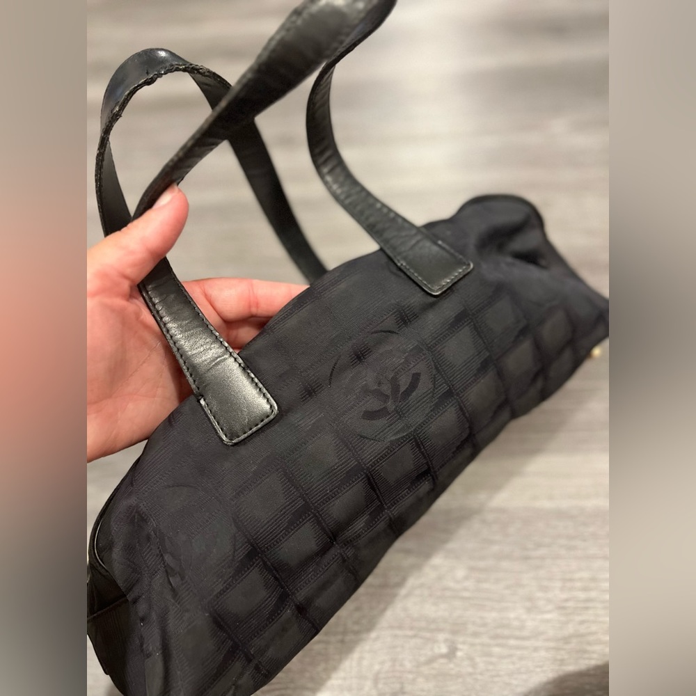 Authentic Chanel Duffle Purse
